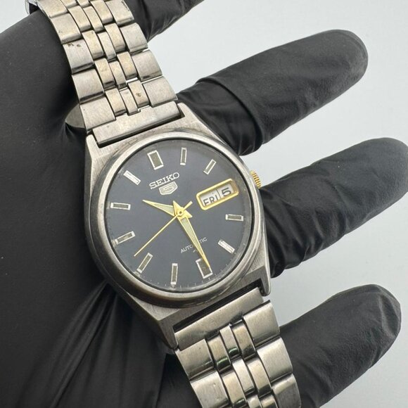 Seiko 5 Automatic  - Vintage Wrist Watch - Made in Japan - Picture 1 of 6